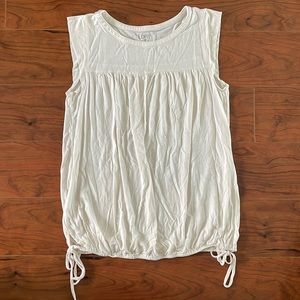 COPY - LOFT White Sleeveless bubble Trim Blouse Shirt Top